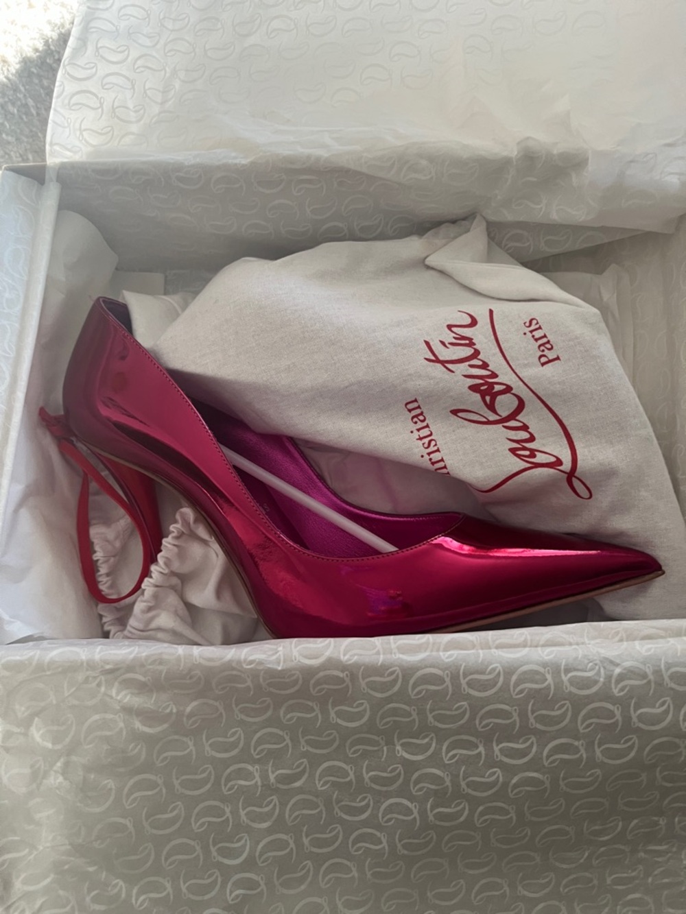 Christian Louboutin Miss Z Metallic Fuchsia Pumps - Picture 2 of 10
